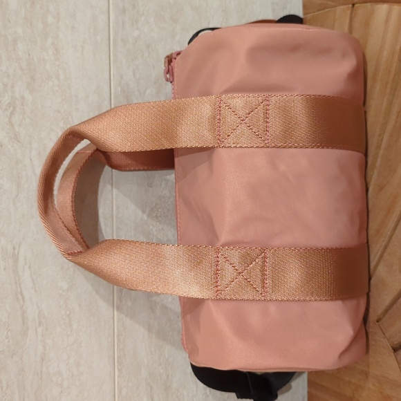 Everlane Crossbody Bag in Peach and Tan - Picture 3 of 6